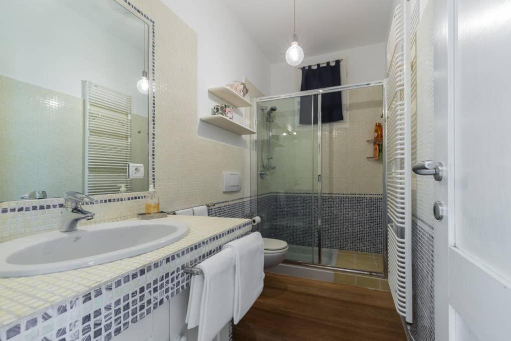 Villa Rocky - Luxury 3Br Apt In Liberty Villa.Pool,Garden,Wifi โรกบรูน-กัป-มาร์แต็ง ภายนอก รูปภาพ